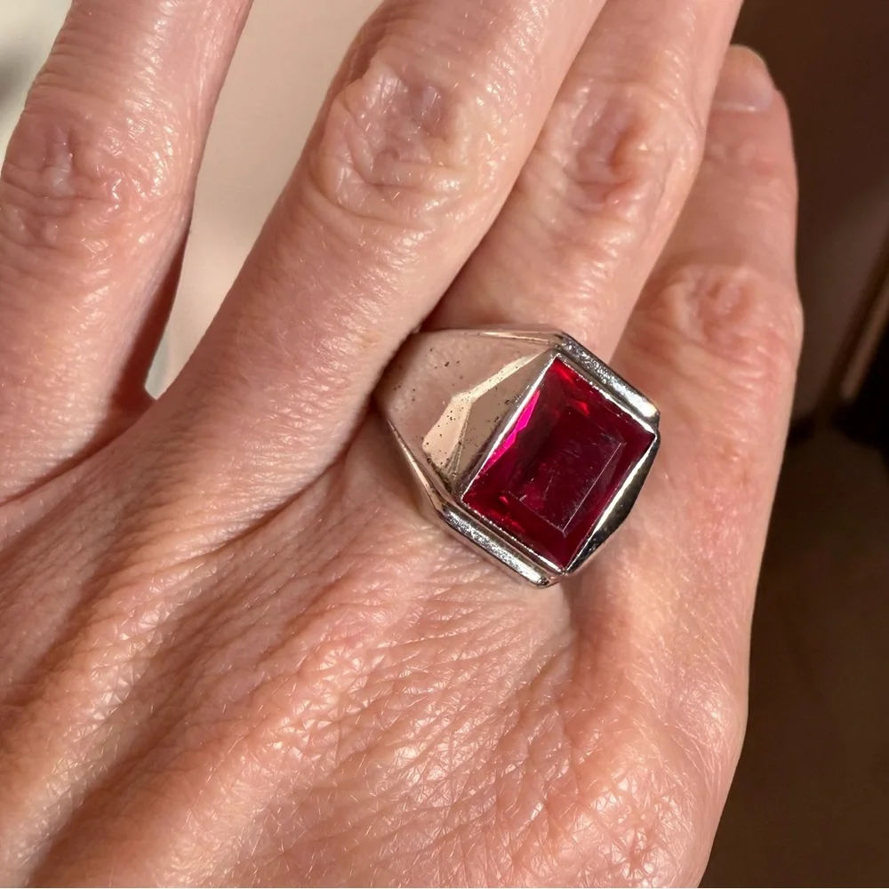 Vargas Art deco 1940’s antique Sterling silver emerald cut red ruby Signet Ring - Picture 17 of 17